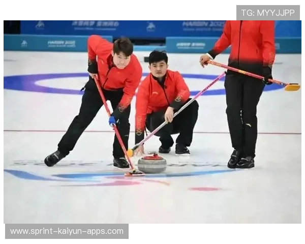 中国冰壶队爆冷击败世界第一